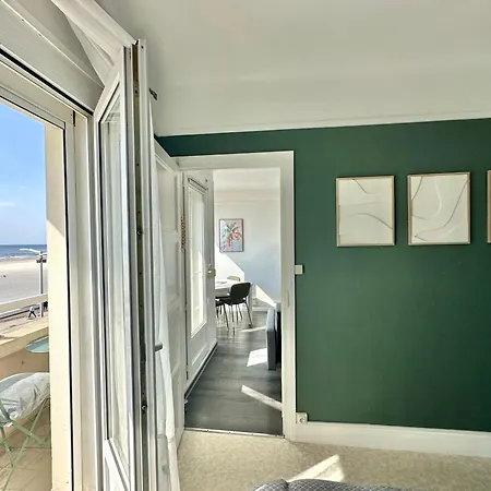 Apartment Sea View And Balcony With 2 Bedrooms In Berck-plage